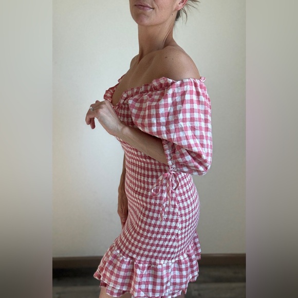 MABLE Pink White Check Ruffle Dress Smocked Stretch Medium Bodycon - Picture 4 of 11
